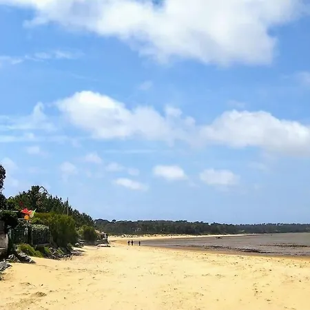 Maisonnette A 50m De La Plage,au Coeur De Ronce Lb Apartman *